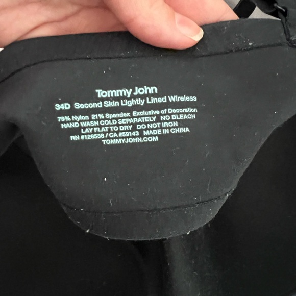 BUNDLE Tommy John Second Skin Lightly Lined Woreless Bra - Picture 3 of 5